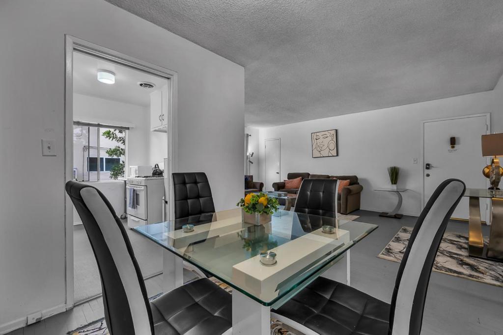 Apartamento Prime Location 1 Bedroom And Bathroom Retreat In Beverly Hills